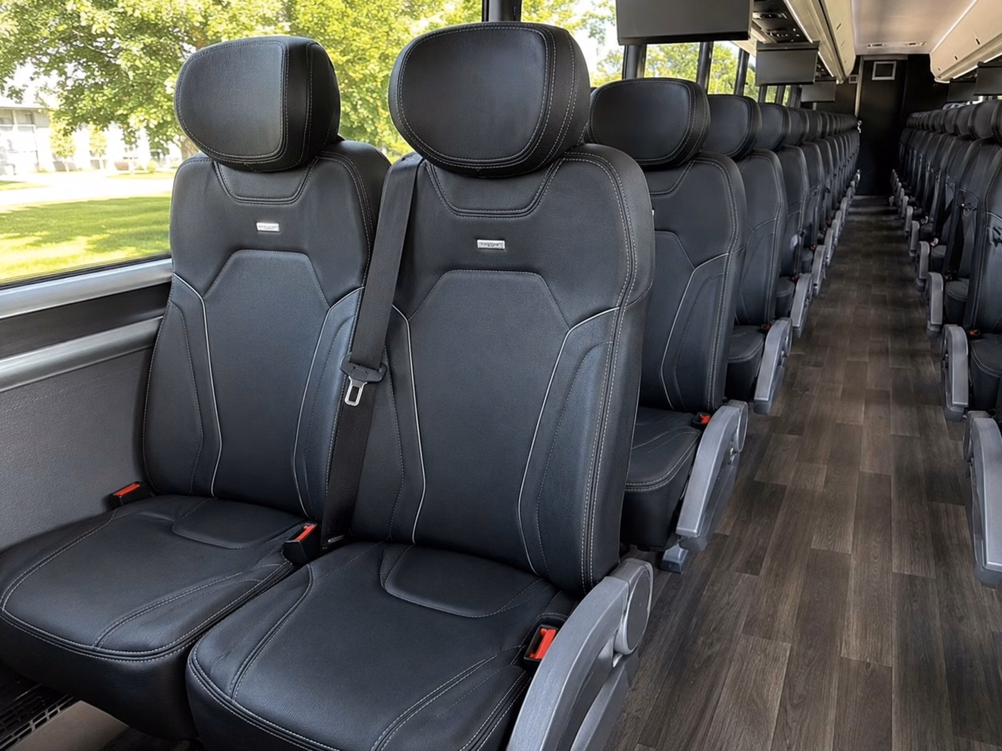 booking wedding transportation in jersey city through charterbusrentaljerseycitynj com is simple
