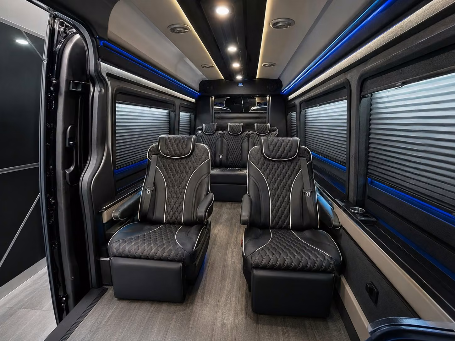 that s why corporate groups in jersey city trust private airport shuttles